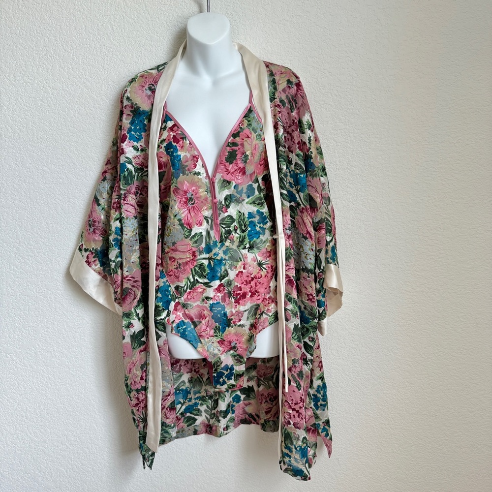 99 Vintage Victoria's Secret Floral Jacquard Lounge Robe and Unitard Gold Tag